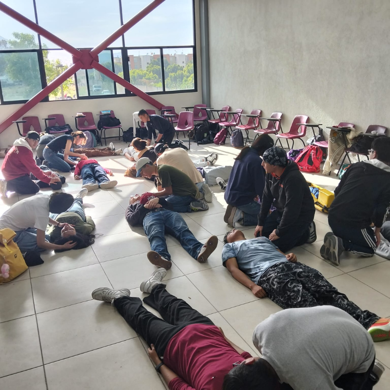 ¡Protección Civil del CECyT 19 Leona Vicario en Acción!